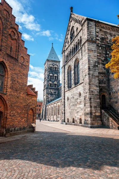 Главный лютеранский готический искушение в Лунде, Швеция, памятник m — стоковое фото