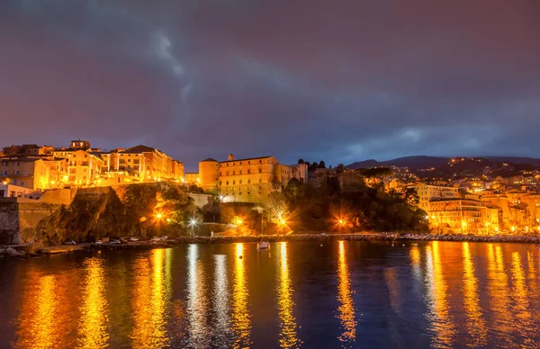 Bastia, краєвид гарне місто, порт з човни, захід сонця — стокове фото
