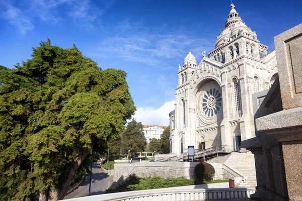 Santa Luzia basilika Viana do Castelossa (Pohjois-Portugali ) — kuvapankkivalokuva