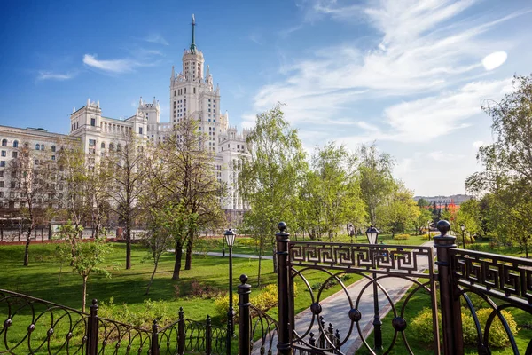 Гарне місто літній краєвид, столиця Росії Московський, т — стокове фото