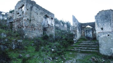 Kayakoy ve Fethiye ile birlikte tarihi bina, Mugla, Türkiye