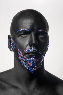 Adam boya ve rhinestones
