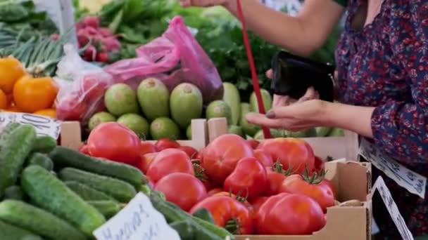 Acheter Des Légumes Comptoir Marché — Video