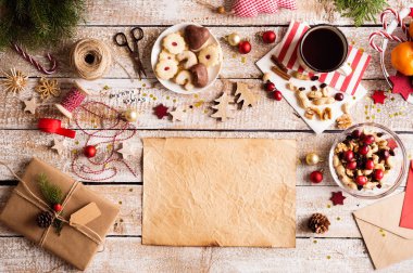 Noel kompozisyon, atış, stüdyo ahşap arka plan. Kopya alanı