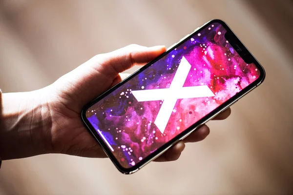 Nova Bana, Słowacja - 28 listopada 2017 r.: Nowy Apple iphone X smartphone. — Zdjęcie stockowe