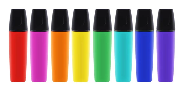 Eight colored highlighter pens with lids with clipping path — Stock Photo, Image