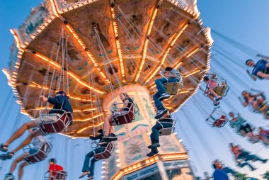 2 Eylül 2012 - Vancouver, Bc: Pne Exhibition 'da eğlenceli panayır binicileri.