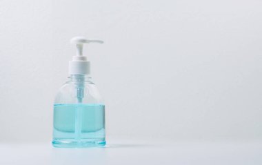 Elleri yıkamak alkolü temiz tutmak virüsü yok etmek