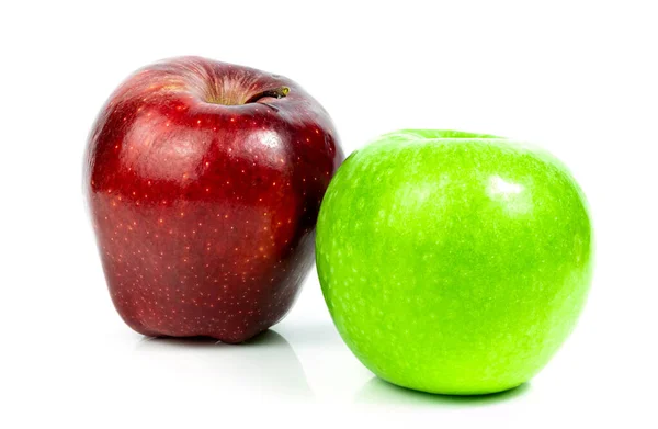 Świeże Jabłko Zielone Czerwone Owoce Białym Tle — Zdjęcie stockowe