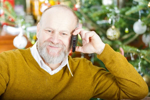 Vacker äldre man — Stockfoto