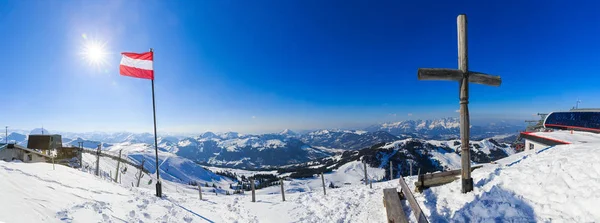 Paisaje invernal en los Alpes — Foto de Stock