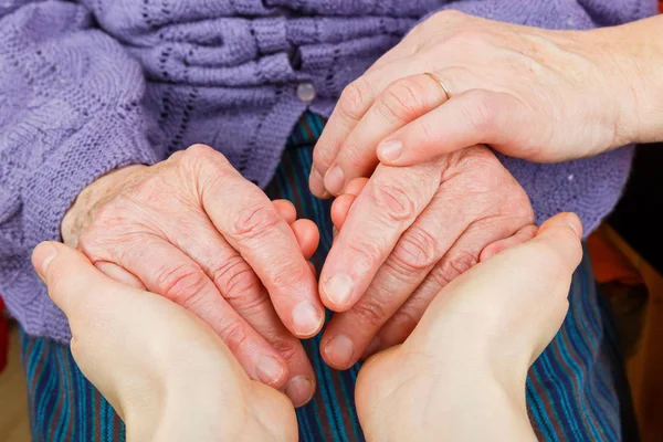 Die helfende Hand — Stockfoto