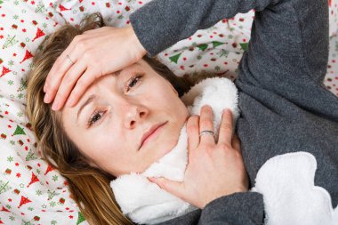 Grip hasta bir kadın