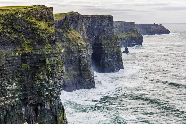 Cliffs of Moher — Stock Photo, Image