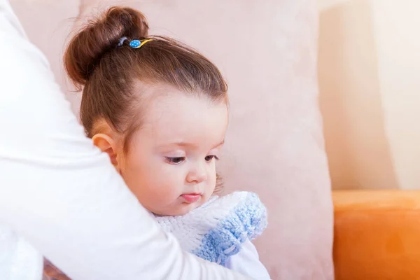 Adorável bebê menina — Fotografia de Stock