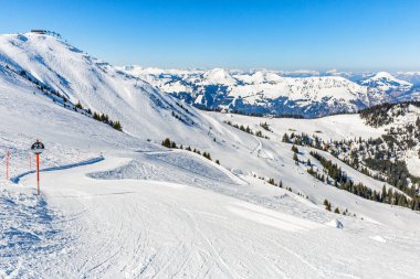 Alpleri'nde kış manzarası