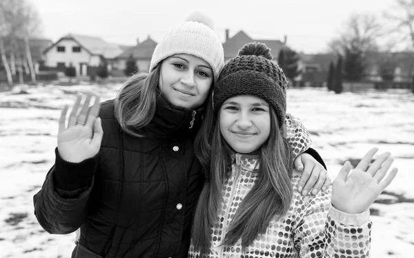 Happy young sisters — Stok Foto