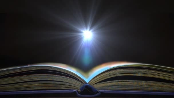 Livre concept d'espace. Plongez dans la lecture d'un livre 