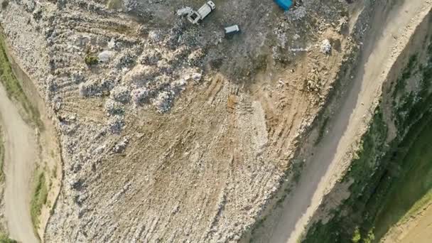 City dump household waste. Flight over the landfill — Stock Video