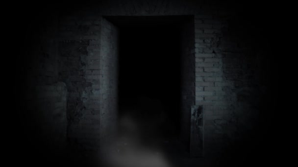 Ghost girl in doorway. A terrible ghost. — Stock Video