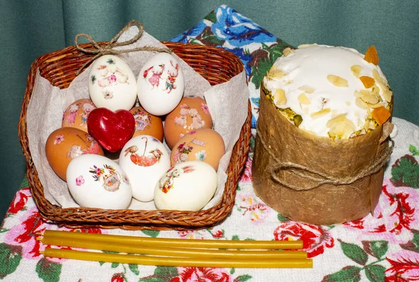 Easter Egg Easter Cake Easter Holiday Table — Stock Photo, Image