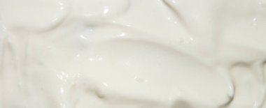 Kuru üzümlü süzme peynir. Süzme peynirin dokusu. Kuru üzümlü kaymak arkaplan..