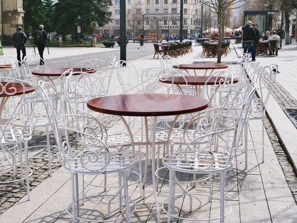 Riga di terrazze esterne — Foto Stock