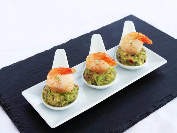 Сланцевий посуд — новий стандарт естетики в HoReCa