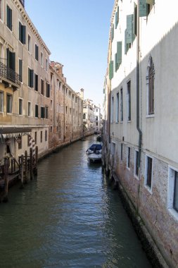 Venedik 'te yalnız bir kanal