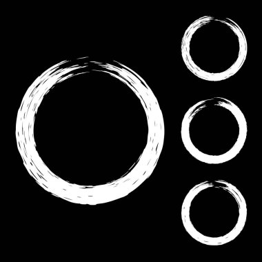 Yuvarlak beyaz fırça seti.