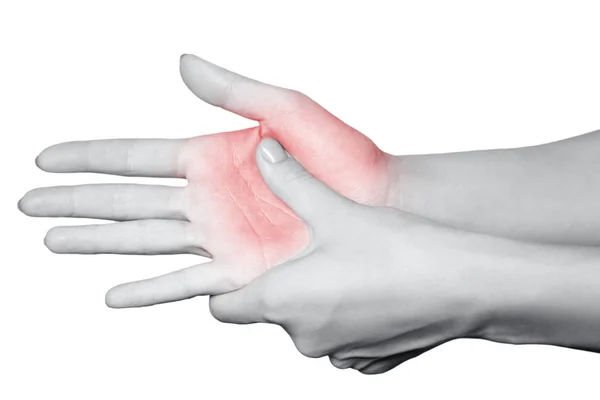 Closeup görüntülemek ağrı ile genç bir kadın el üstünde. Beyaz arka plan üzerinde izole. Siyah ve beyaz fotoğraf kırmızı nokta.