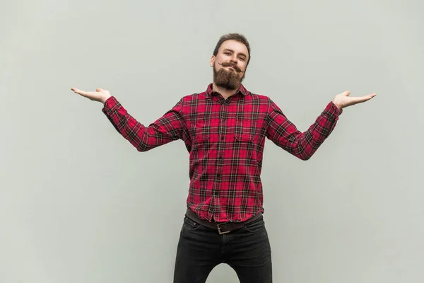 Bilmiyorum. Yakışıklı işadamı sakal ve bıyık arıyorum bana yardımcı olanvarmı