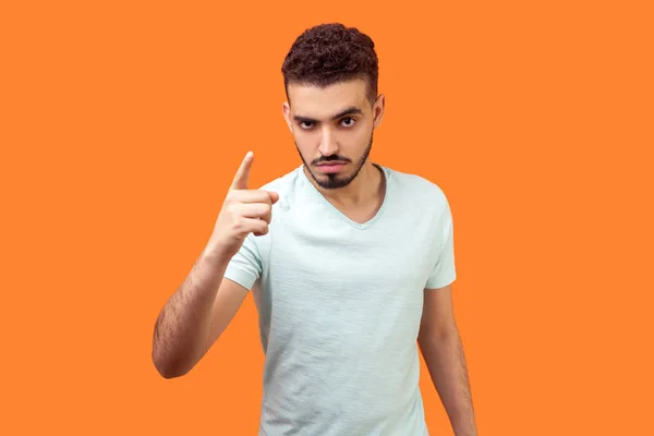 Be careful! Portrait of strict bossy brunette man warning you wi — Stock Photo, Image