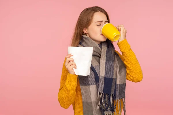 Flu treatment. Portrait of sick ginger girl wearing big scarf, h — Stock Photo, Image