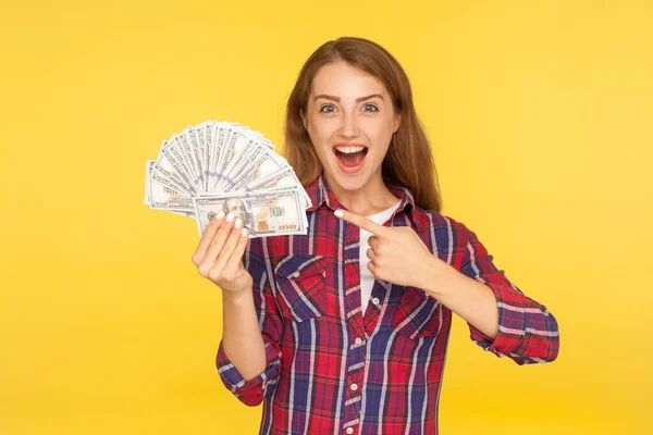 Unbelievable profit! Portrait of surprised excited girl in shirt — 스톡 사진