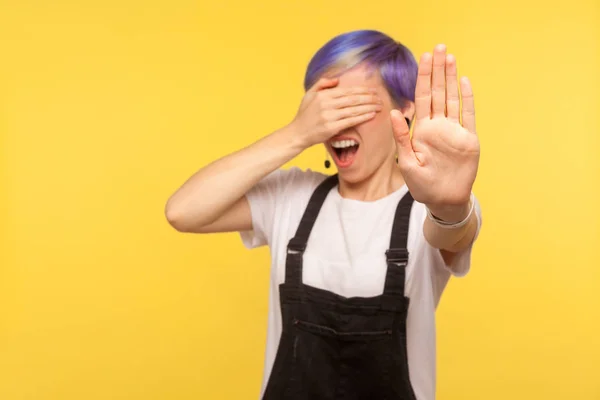 Don Want Look Portrait Shocked Girl Violet Hair Denim Overalls — Stock Photo, Image