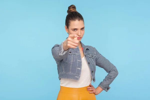 Oye Estás Listo Retrato Señora Estricta Mandona Con Moño Pelo —  Fotos de Stock