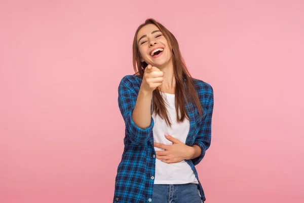 Hey You Ridiculous Joyful Girl Checkered Shirt Laughing Holding Stomach — Stock Photo, Image