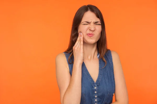 Toothache Unhealthy Sick Brunette Girl Touching Cheek Closing Eyes Expression — Stock Photo, Image