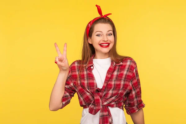 Otimismo Sucesso Retrato Vencedor Feliz Pinup Menina Camisa Quadriculada Headband — Fotografia de Stock