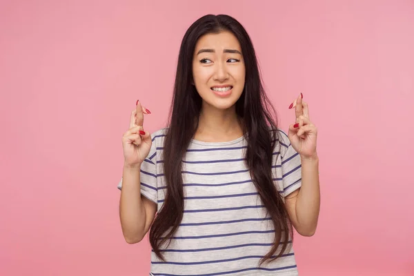 Esperanzas Deseos Fortuna Retrato Chica Preocupada Con Pelo Largo Morena — Foto de Stock