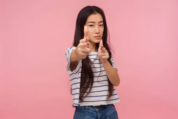 Kill You Serious Danger Girl Brunette Hair Striped Shirt Pointing — Stock Photo, Image