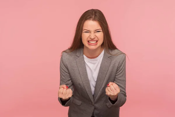 Problem Med Hantering Ilska Porträtt Rasande Irriterad Kvinna Kostym Uttrycker — Stockfoto