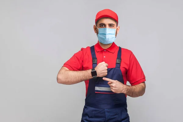 Ontime Young Man Surgical Medical Mask Blue Overall Red Shirt — Stock Photo, Image