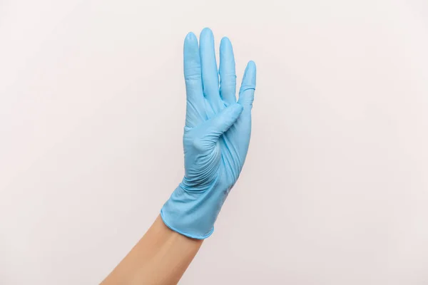 Profil Seitenansicht Nahaufnahme Einer Menschlichen Hand Blauen Handschuhen Die Die — Stockfoto