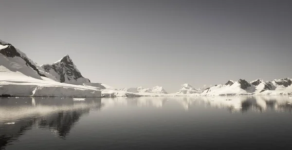 Paysage Des Montagnes Baie Paraiso Antarctique Pennsula — Photo