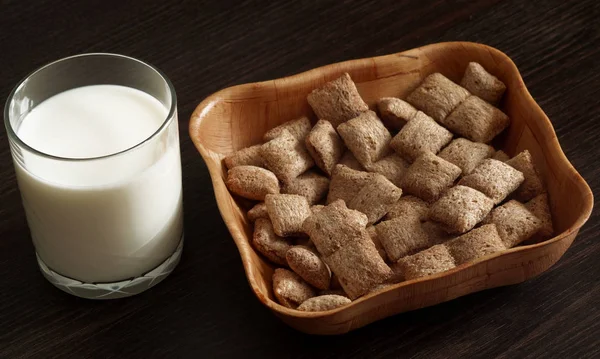 Frühstück Milchschokolade Pads Mit Milchglas Milchteller Schokolade Pads Vollmilch — Stockfoto