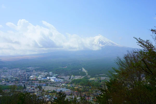 从日本天山山顶俯瞰富山和富家川口的美丽风景 — 图库照片