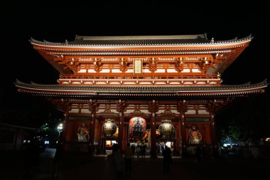 Tokyo / Japonya - Mayıs 03 2019: Hozomon veya 