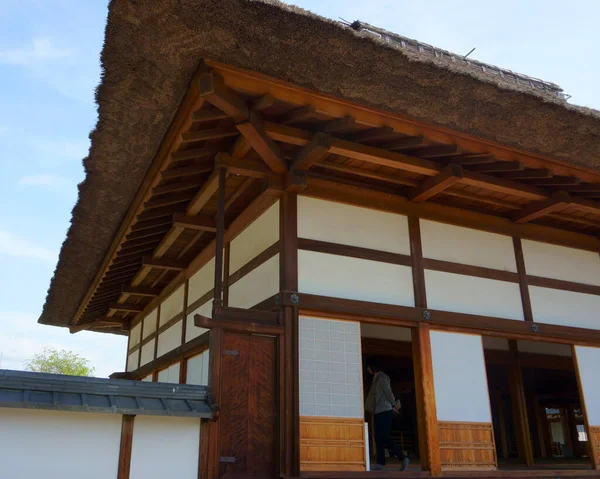 栃木県足利市2019年4月29日 足利学校は日本最古の学術機関です 屋根アジア様式 古代建築の要素 — ストック写真